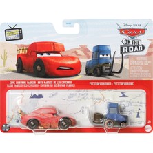 Disney Cars Cars Ikili Karakter Araçlar Cave Lightning Mcqueen ve Pitstoposaurus HLH63