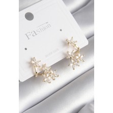 Clariss Pirinç Gold Renk Zirkon Taşlı Çiçek Tasarım Kadın Küpe