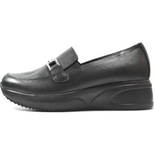 Beety 2237  Deri Siyah  Dolgu Topuk Kadın Ayakkabı