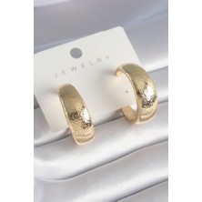 E-Bijuteri Pirinç Gold Renk Işleme Detay Kadın Küpe