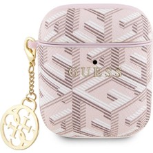 Guess Airpod Uyumlu Kılıf Guess Orjinal Lisanslı G Cube Desenli 4g Süs Zincirli Pembe