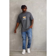 Tarz Yeri Unisex Baskılı Oversize T-Shirt - Füme