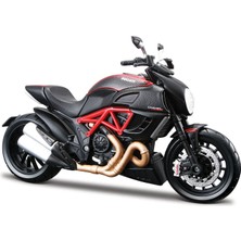 Maisto Ducati Diavel Carbon Model Kit Motosiklet 1/12 39196