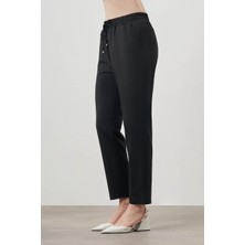 Mizalle Beli Lastik Bağcıklı Siyah Pantolon