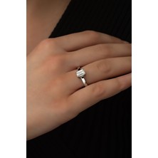 Sunshine Swarovski Zirconia Baget Taşlı Gümüş Rodyum Yüzük
