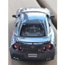 Kinsmart Çek Bırak Araba 2009 Nissan Gt-R R35-1:36 Antrasit Gri