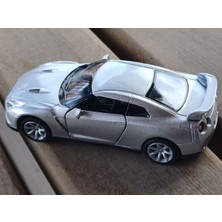 Kinsmart Çek Bırak Araba 2009 Nissan Gt-R R35-1:36 Gri