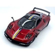 Kinsmart 2016 Pagani Huayra Bc (Şeritli) - Çek Bırak 5inch. Lisanslı Model Araba, Oyuncak Araba 1:3