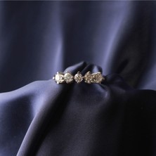 Altınöz Mücevherat Pırlanta Beştaş Beyaz Altın Yüzük