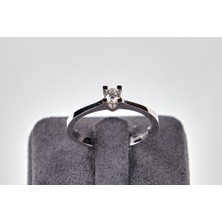 Altınöz Mücevherat Pırlanta Takoz Tırnak Klasik Tektaş Beyaz Altın Yüzük