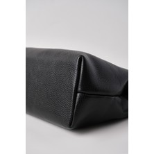 Heybes Kadın Siyah  Deri Ahşap Aksesuarlı Clutch El Çantası