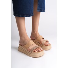 Mevese SARAH Düz Topuklu Taşlı Şeritli Kalın ve Ortopedik Taban Kadın Terlik TT Ten