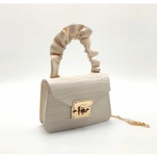 Dzc Kuzenler Avm Küçük Boy Çocuk & Genç Çantası Kapitone Deri Zincir Askılı