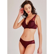 MAGIC FORM 3912 BAYAN BORDO DANTELLİ ÇIKARILABİLİR SÜNGERLİ SÜTYEN