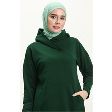 Bwest Aysima Yaka Detaylı Kapşonlu Sade Basic Sweatshirt - 03032.032 - Zümrüt