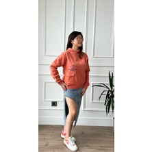 Turuncu Sloganlı Sweatshirt