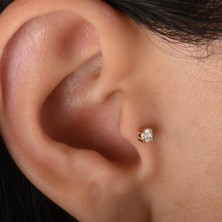 Saf Pırlanta 0.04 Karat Tektaş Pırlanta Tragus Piercing