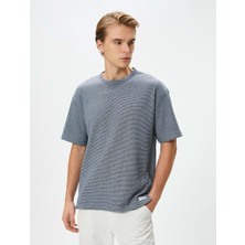 Koton Oversize Tişört Dokulu Bisiklet Yaka Etiket Detaylı Kısa Kollu - Koton - 4SAM10268HK - Mavi - S