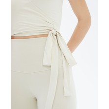 Ayma Active Krem Anvelop Belden Bağlamalı Kolsuz Crop Bluz