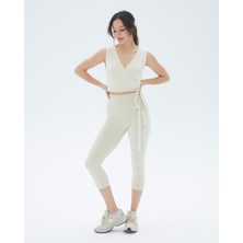 Ayma Active Krem Anvelop Belden Bağlamalı Kolsuz Crop Bluz