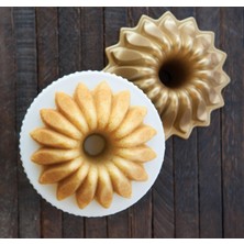 Nordicware Lotus Bundt Kek Kalıbı (84177)