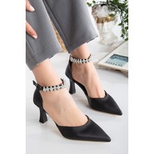 Larina Bilekten Taşlı Saten Malzeme Topuklu Kadın Ayakkabısı