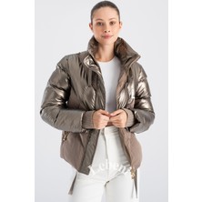 Lebeni Kadın Şişme Kış ve Kayak Montu Gizli Kapüşonlu Parlak ve Mat Kumaş Puffer