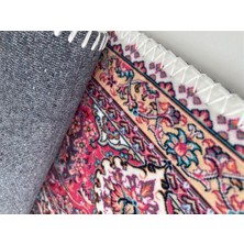 Carpettex Ipeksi Yumuşak Bambu Halı Su ve Leke Tutmaz Klasik Desenli Pembe Halı
