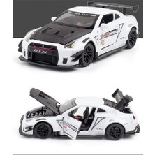 YY 1:24 Nissan Gtr Araba Modeli (Yurt Dışından)