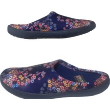 Gezer Kadın Lacivert Pembe Çiçek Desenli Ultra Hafif Günlük Ev Içi Terlik GZRTR4044