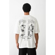 Tarz Yeri Unisex Baskılı Oversize T-Shirt - Beyaz