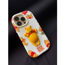 Niss Store Apple iPhone 15 Pro Uyumlu Winnie The Pooh Kabartma Detaylı Silikon Telefon Kılıfı