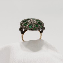 Altınöz Mücevherat Elmas ve Zümrüt Taşlı Rose Altın Yüzük