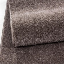 Carpettex Yumuşak Kısa Havlı Modern Halı Düz Mokka Açık Kahverenkli Halı