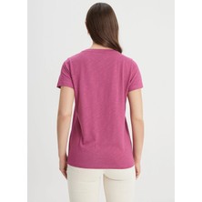 Lee V Yaka Koyu Pembe Kadın T-Shirt L41JEN50N-BISIKLET Yaka T-Shirt