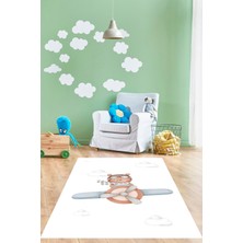Pelangi Bulutların Üzerinde Uçan Ayıcık  Yıkanabilir Kaymaz Taban Leke Tutmaz Çocuk Odası Halısı