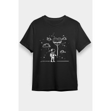 Darkhane Kalpli Balon Tutan Astronot Siyah Unisex Tişört T-Shirt