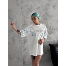 Tarz Yeri Unisex Bisiklet Yaka Baskılı Oversize T-Shirt - Beyaz