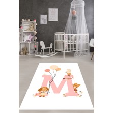 Pelangi Beyaz Zemin M Harfli Sevimli Hayvan Temalı Yıkanabilir Kaymaz Taban Leke Tutmaz Çocuk Odası Halısı