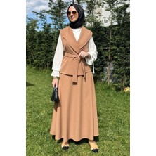 Rabia Şamlı Zarif Etek Yelek Takım Camel