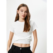 Koton Önü Fiyonk Düğüm Detaylı Tişört Crop Kısa Kollu Bisiklet Yaka