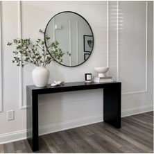 Eriza Sare, Modern Yeni Nesil Dresuar, Siyah