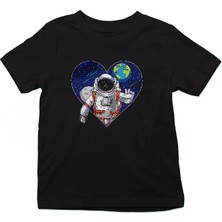 Darkhane Uzayı Seven Astronot Siyah Unisex Çocuk Tişört T-Shirt