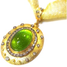 0.27ct Elmas ve 9,90ct Yeşil Kapşon Taşlı Kolye 14K Altın