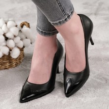 Grasyano Hakiki Deri Stiletto Siyah Topuklu Ayakkabı - 9 Cm İnce Topuk Sivri Burun - El İşçiliği Rugan Detaylı Premium Yumuşak Deri GRS001-SH