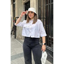 New Laviva Kadın Beyaz Yarım Kol, Cep ve Kol Detaylı, Terikoton Kumaş, Crop Gömlek