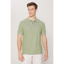 AC&Co / Altınyıldız Classics Erkek Çekmeyen Pamuklu Kumaş Regular Fit Rahat Kesim Yeşil Kıvrılmaz Polo Yaka Cepli Tişört