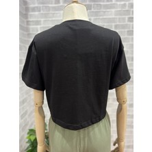 Cof Butik Önü Boncuk Detaylı Crop Siyah