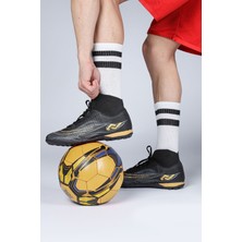 29677 Çoraplı Siyah - Altın Rengi Halı Saha Krampon Futbol Ayakkabısı