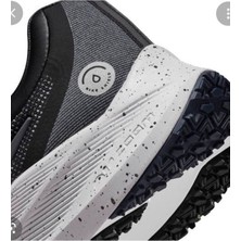 Zoom Winflo 8 Giri Erkek Koşu Ayakkabıs DC3727-001